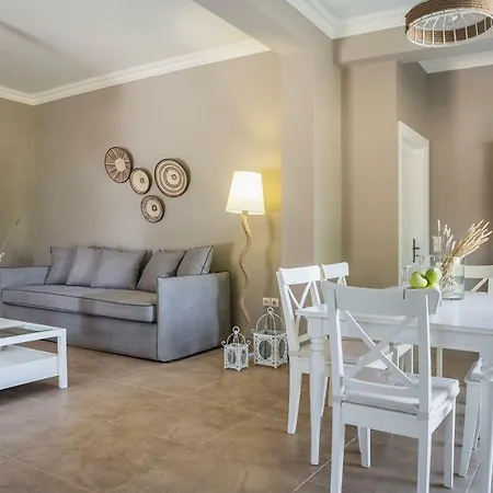 Julia's Style Apartment, Cephallonia * Kástron