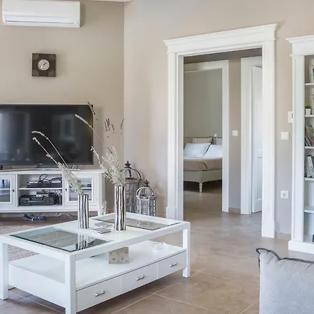 Daire Julia's Style Apartment, Cephallonia *